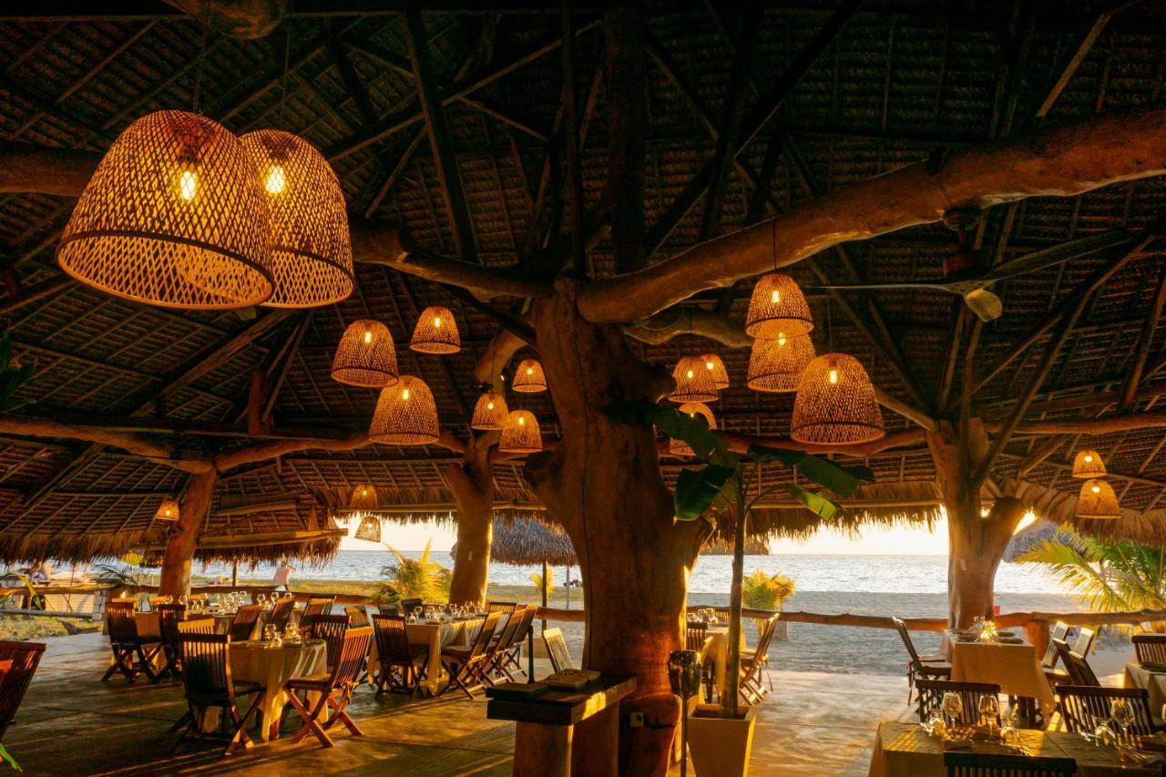 Nosy Be Hotel & Spa Ambondrona  ภายนอก รูปภาพ