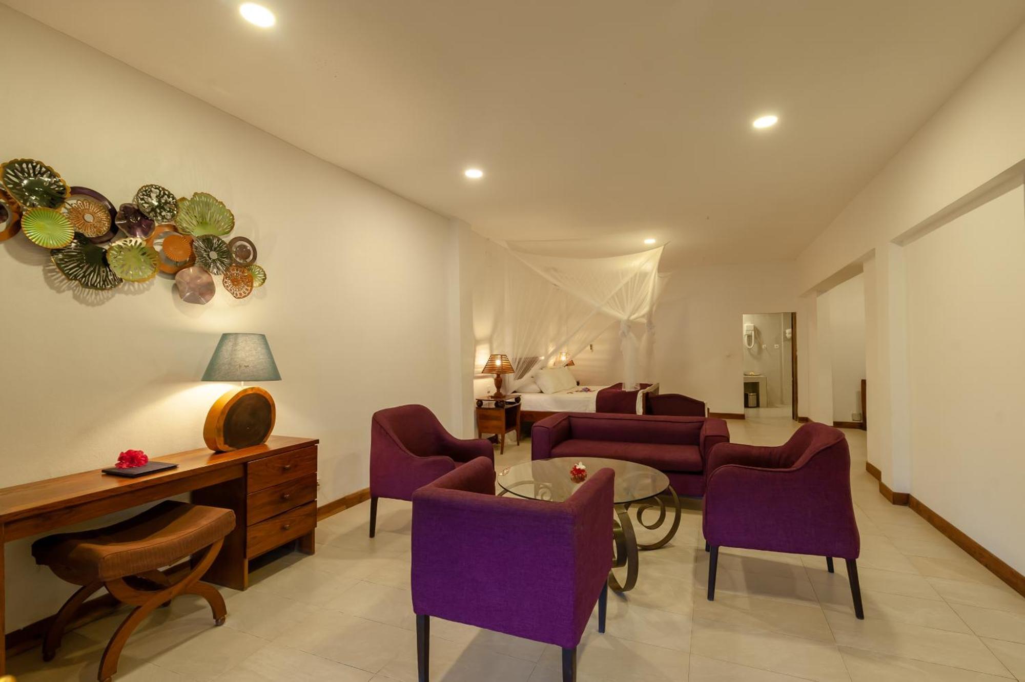 Nosy Be Hotel & Spa Ambondrona  ภายนอก รูปภาพ