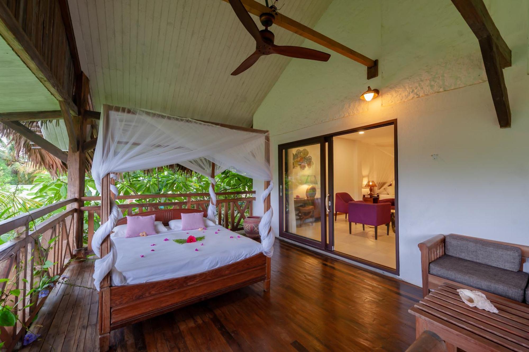 Nosy Be Hotel & Spa Ambondrona  ภายนอก รูปภาพ