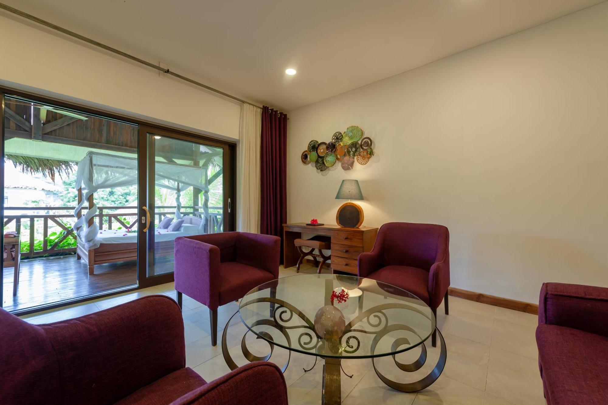 Nosy Be Hotel & Spa Ambondrona  ภายนอก รูปภาพ